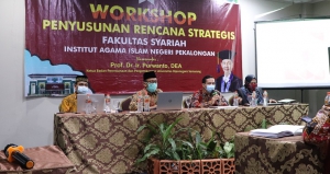 Workshop Penyusunan Renstra Fakultas Syariah 2021-2025