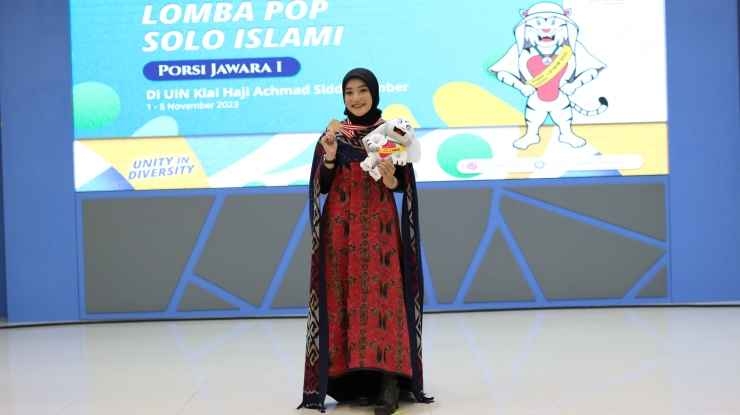 Mahasiswa HES Berhasil Raih Juara 3 Lomba Pop Solo Islami PORSI JAWARA I